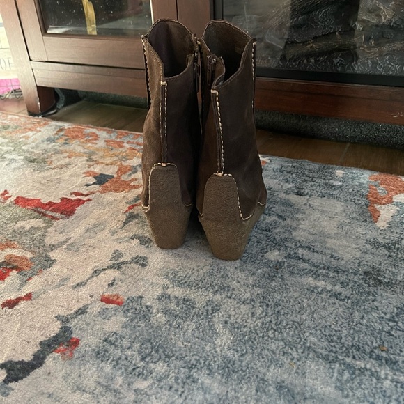 Leather boot size 7b - Picture 4 of 9